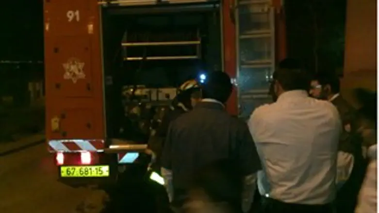 מכבי האש. הערב