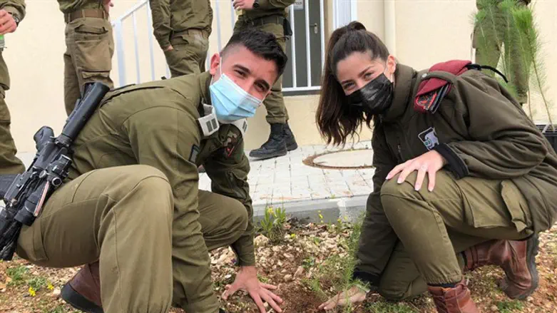 ט"ו בשבט בצה''ל