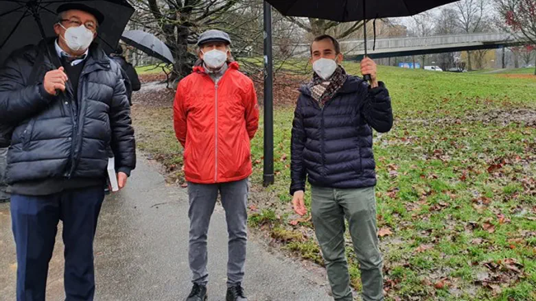 מימין: אריאל וילנר, צבי רפפורט, נורברט שילף