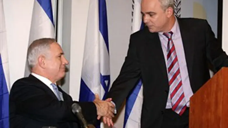 נכנעו. נתניהו ושטייניץ