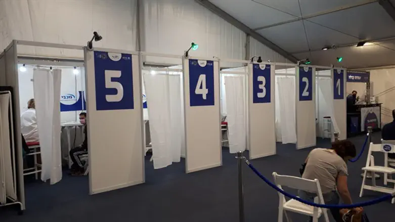 מתחם חיסונים בכיכר רבין