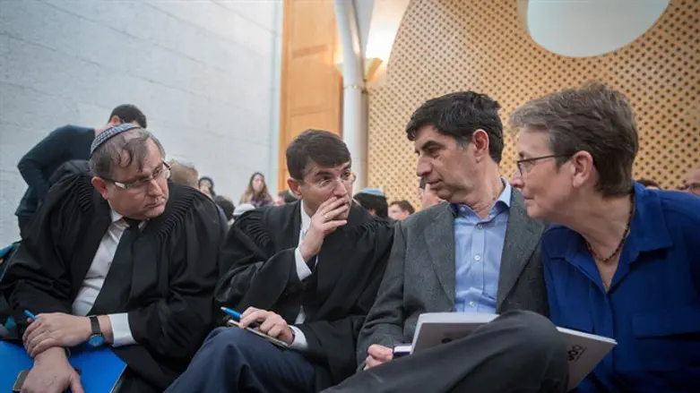 משפחת גולדין ועו"ד אביעד הכהן בבג"ץ